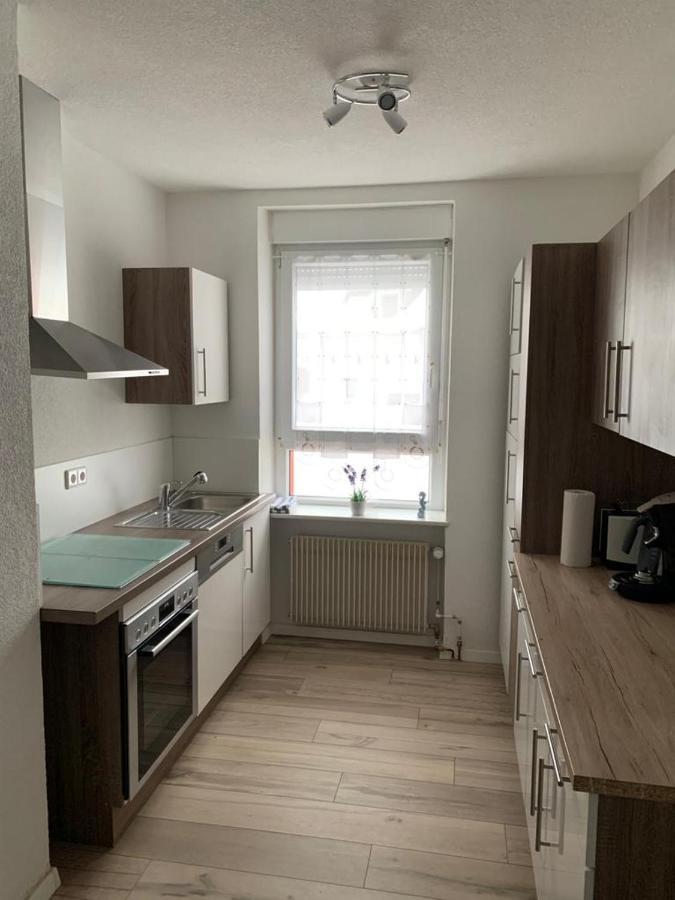 Grenznahe Ferienwohnung Mit 4 Schlafzimmern 그렌자흐뷜렌 외부 사진