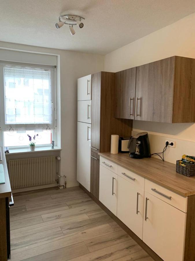Grenznahe Ferienwohnung Mit 4 Schlafzimmern 그렌자흐뷜렌 외부 사진